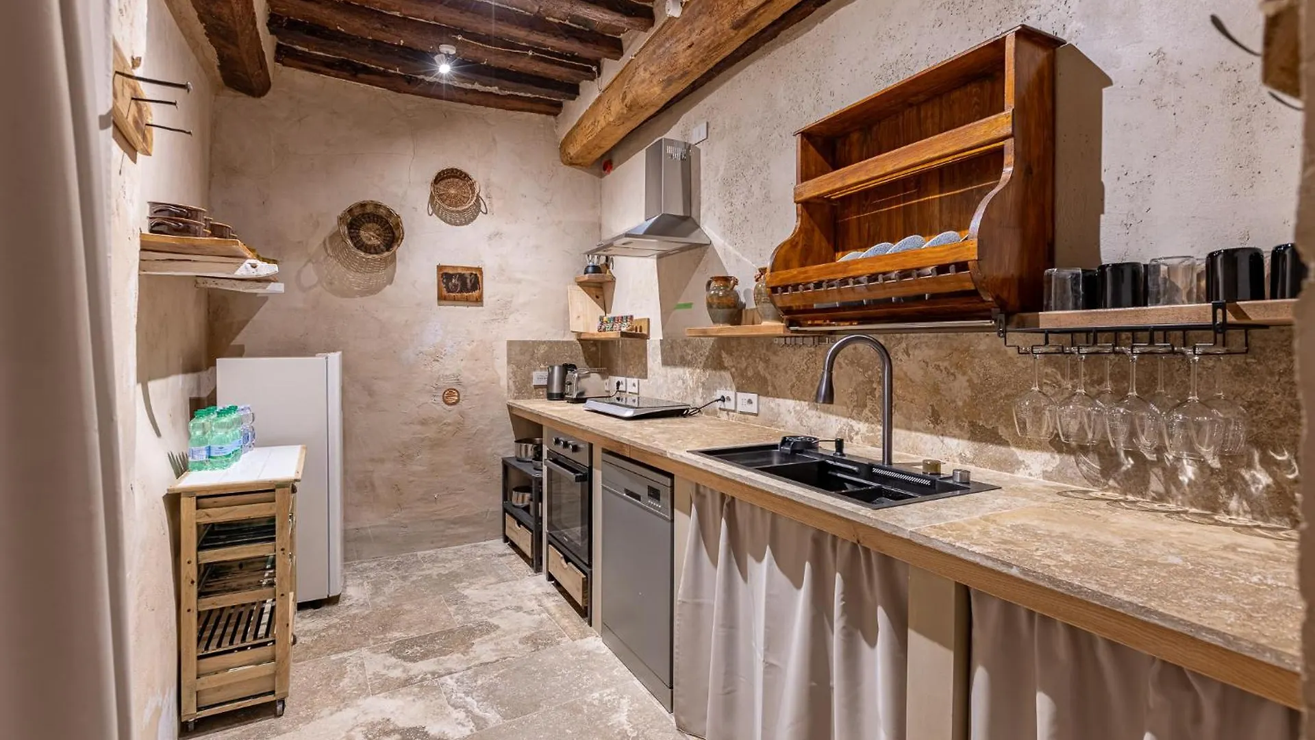 Truffle House Tuscany Tuber Aestivium Vitt Montepulciano